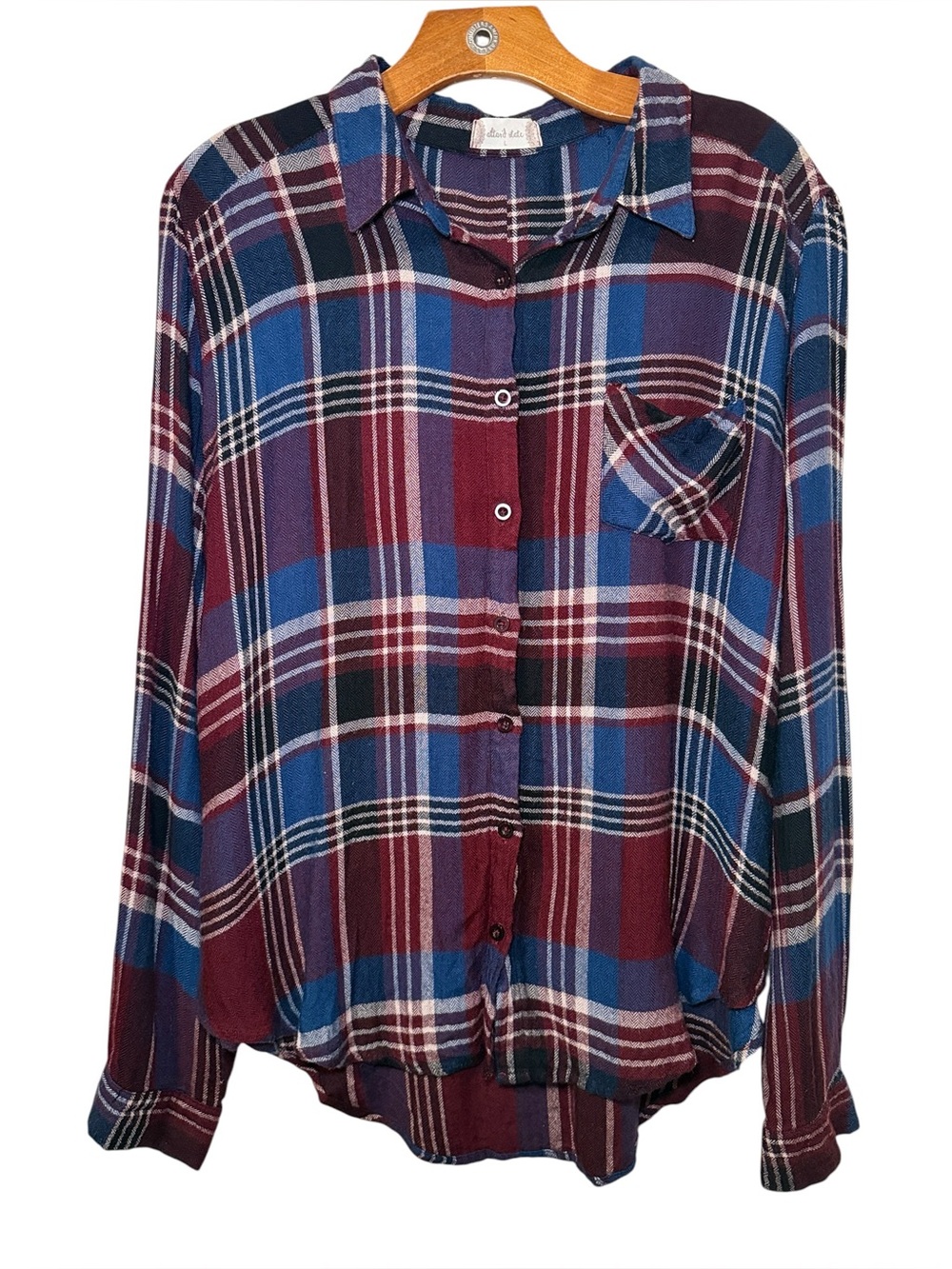 Altar'd State Women's Lightweight  Maroon Plaid Flannel Size Large VGUC